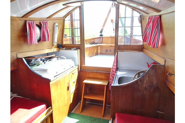 Dutch Classic Sailing yacht 900