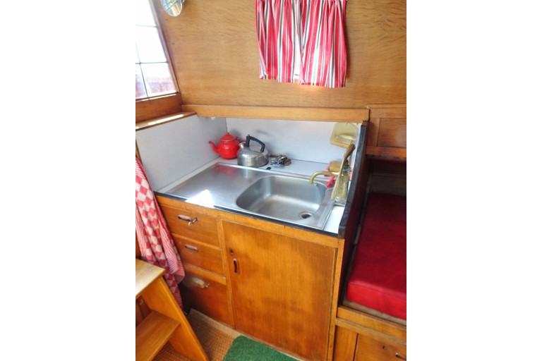 Dutch Classic Sailing yacht 900