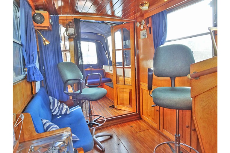 ancien Bateau de Police RP37