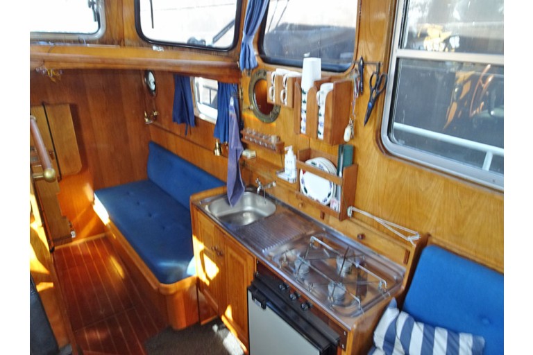 ancien Bateau de Police RP37