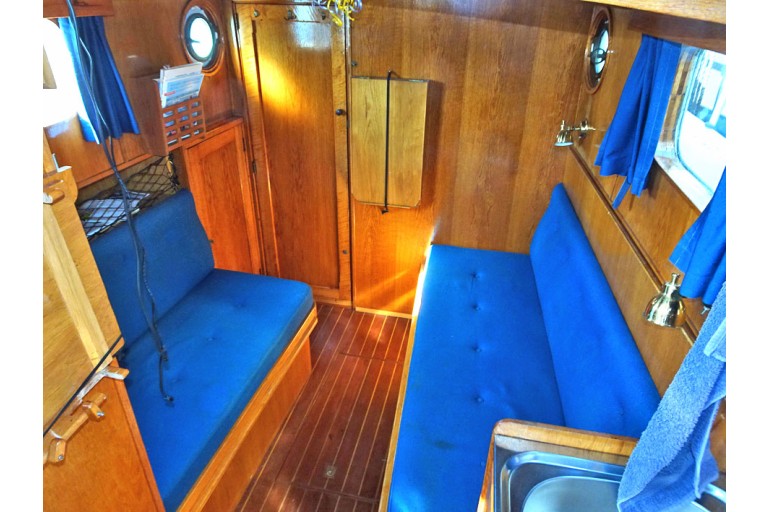 ancien Bateau de Police RP37
