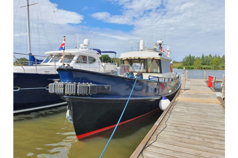 Ehemaliges Patrouillenfahrzeug / Wohnschiff mit Union-Zertifikat