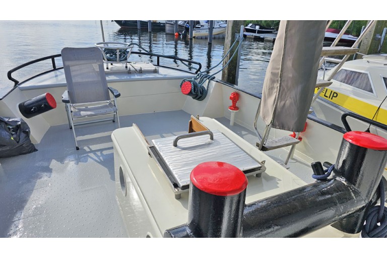 Former Patrol Vessel / Liveaboard with Union Certificate