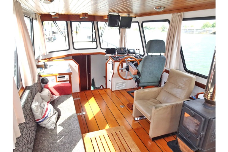 Former Patrol Vessel / Liveaboard with Union Certificate