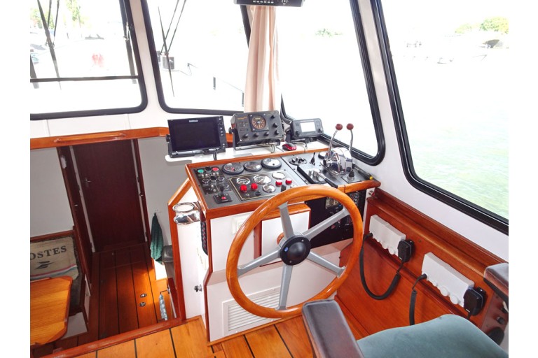 Ehemaliges Patrouillenfahrzeug / Wohnschiff mit Union-Zertifikat