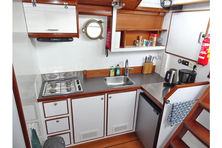 Former Patrol Vessel / Liveaboard with Union Certificate