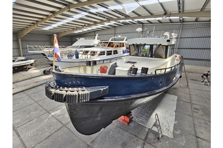 Ehemaliges Patrouillenfahrzeug / Wohnschiff mit Union-Zertifikat