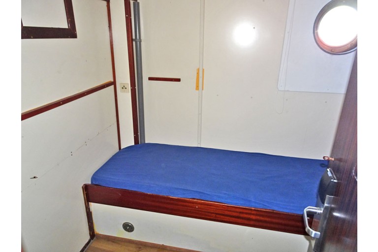 Accommodation / Hotel ship with ES-TRIN certificate