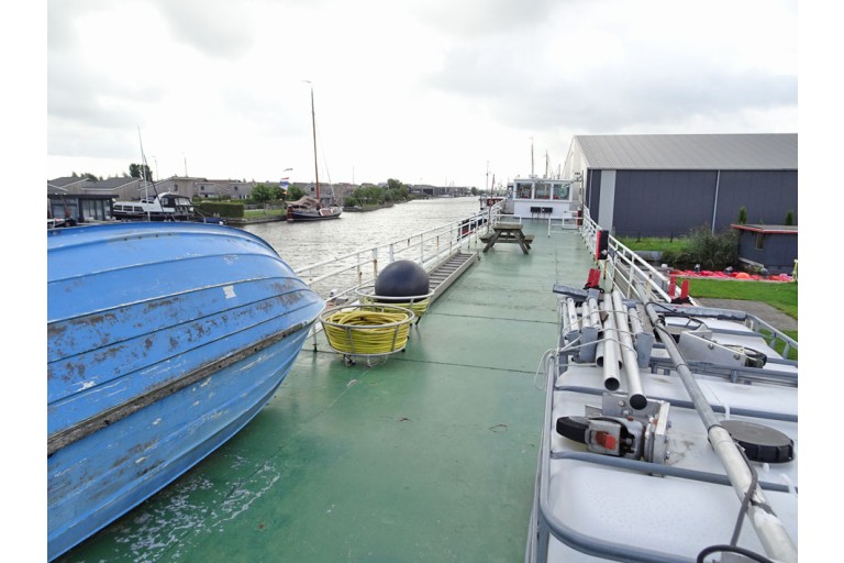 Accommodation / Hotel ship with ES-TRIN certificate