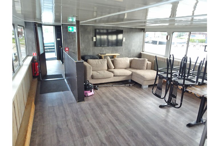 Accommodation / Hotel ship with ES-TRIN certificate