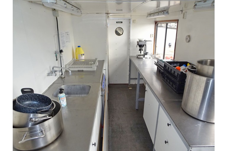 Accommodation / Hotel ship with ES-TRIN certificate