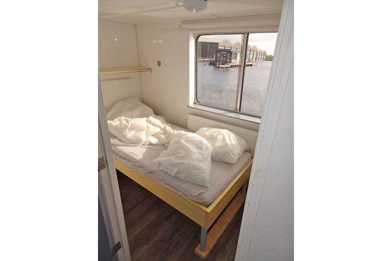 Accommodation / Hotel ship with ES-TRIN certificate