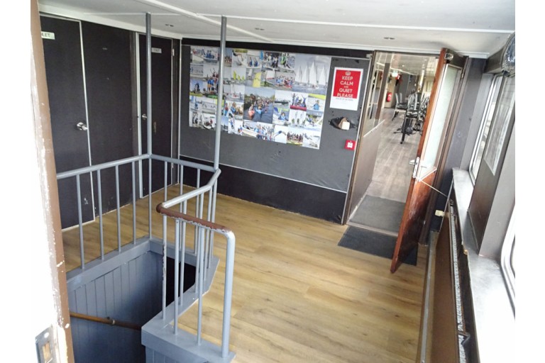 Accommodation / Hotel ship with ES-TRIN certificate