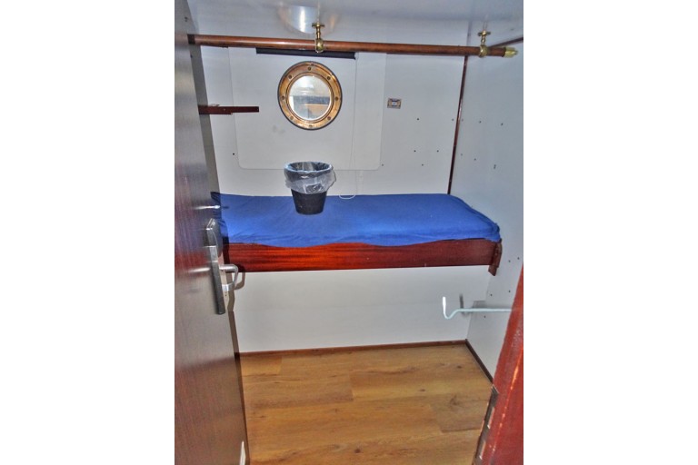 Accommodation / Hotel ship with ES-TRIN certificate
