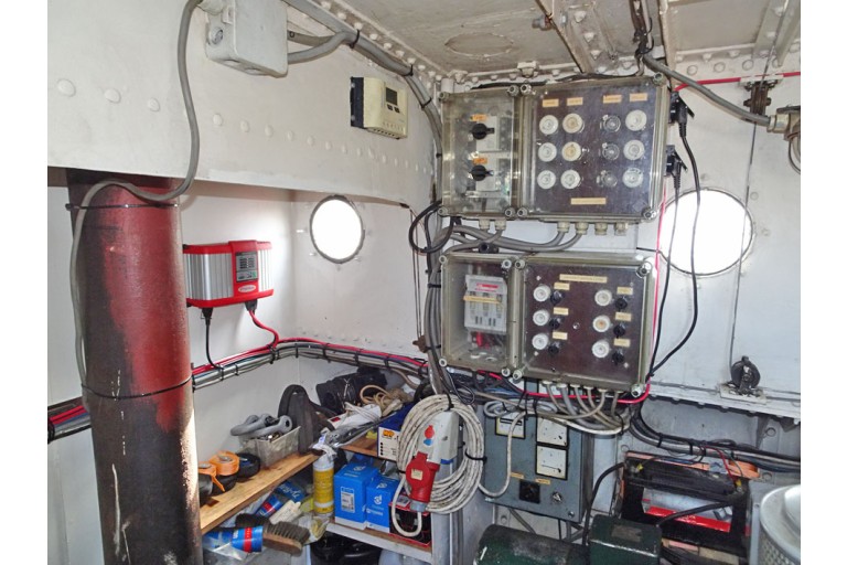 Remorqueur à moteur 14.04, Credo