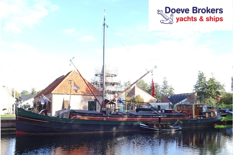 Luxe Motor 29.15 with ES-TRIN Rhine