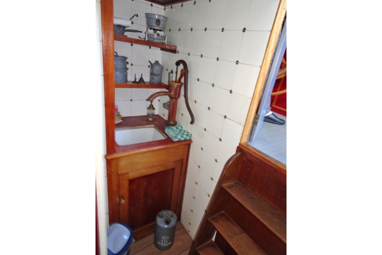 Luxe Motor 29.15 avec ES-TRIN Rhin