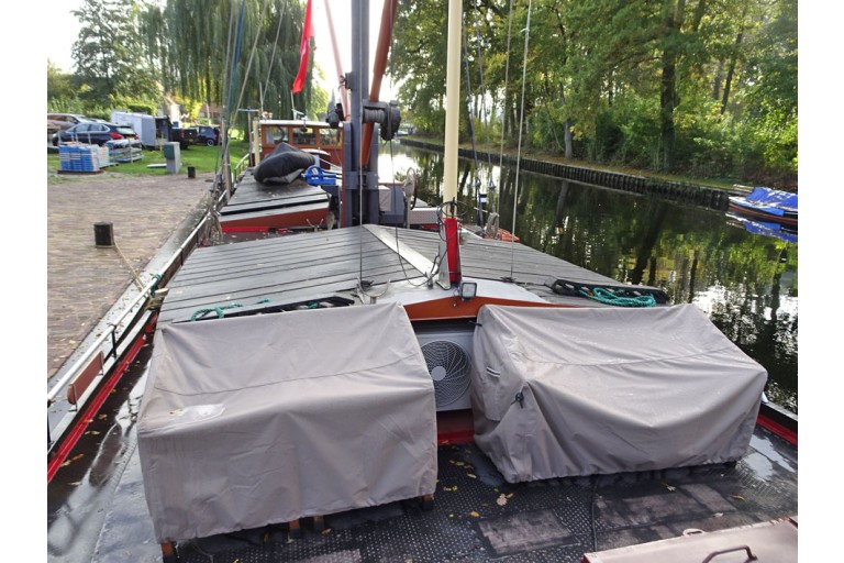 Luxe Motor 29.15 avec ES-TRIN Rhin