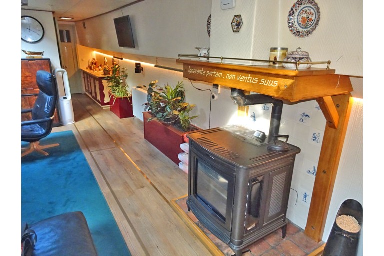 Luxe Motor 29.15 avec ES-TRIN Rhin