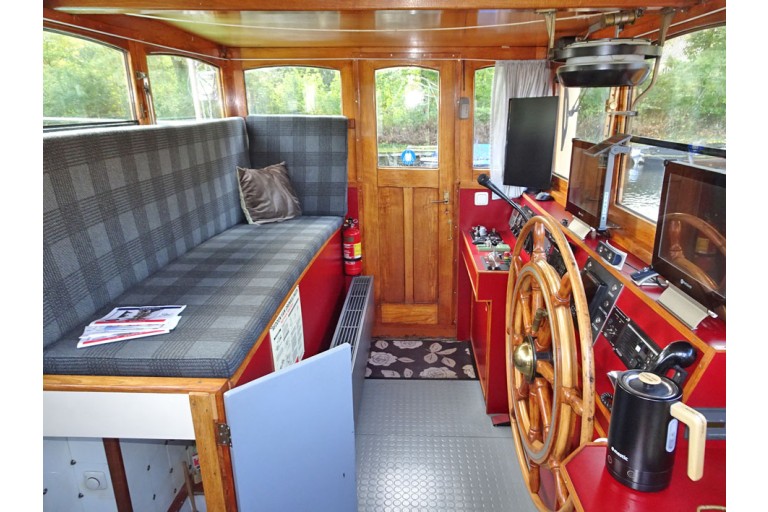 Luxe Motor 29.15 avec ES-TRIN Rhin