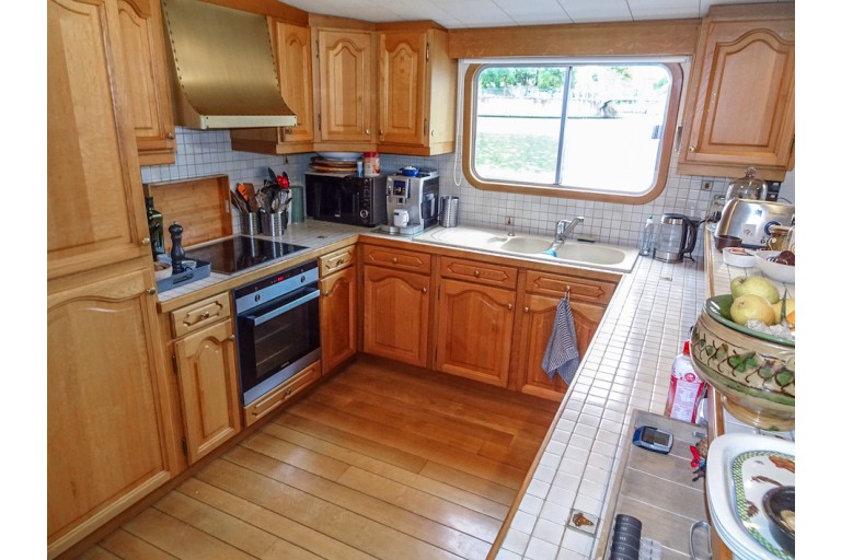 Luxe Motor 25.20, UBC gecertificeerd