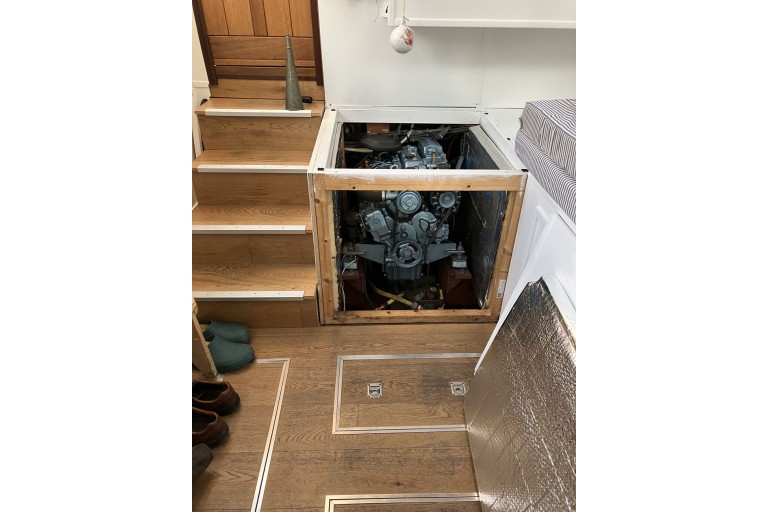 Skutsje Fahrendes Wohnschiff 17.12