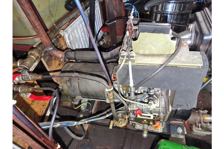 Skutsje Fahrendes Wohnschiff 17.12