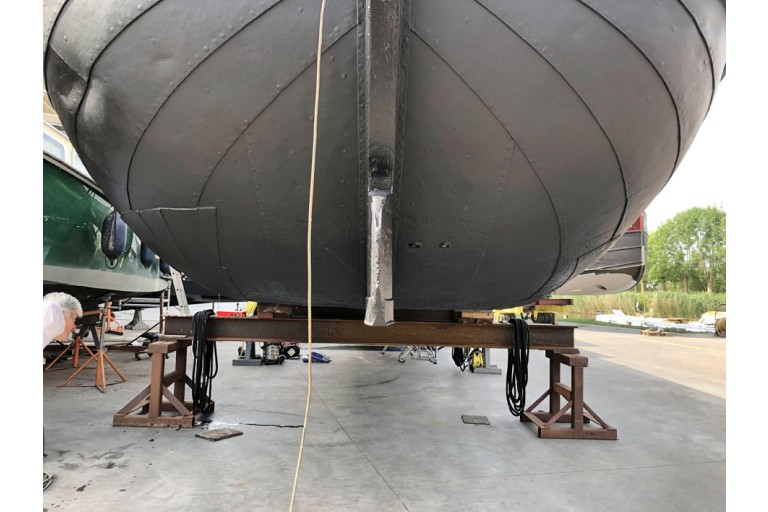 Skutsje Fahrendes Wohnschiff 17.12