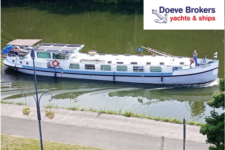 Luxe Motor Dutch Barge 26.25 with ES-TRIN