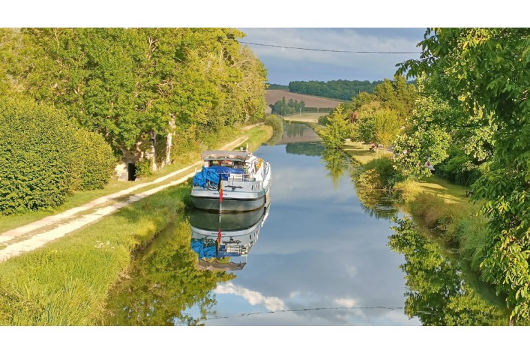 Luxe Motor 26.25 met UBC