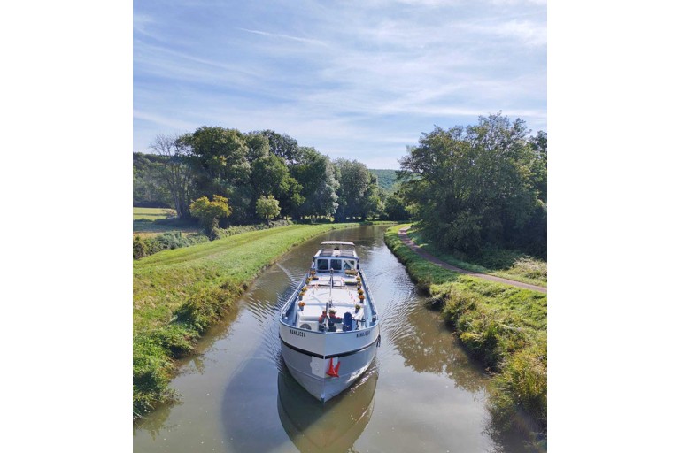 Luxe Motor 26.25 met UBC