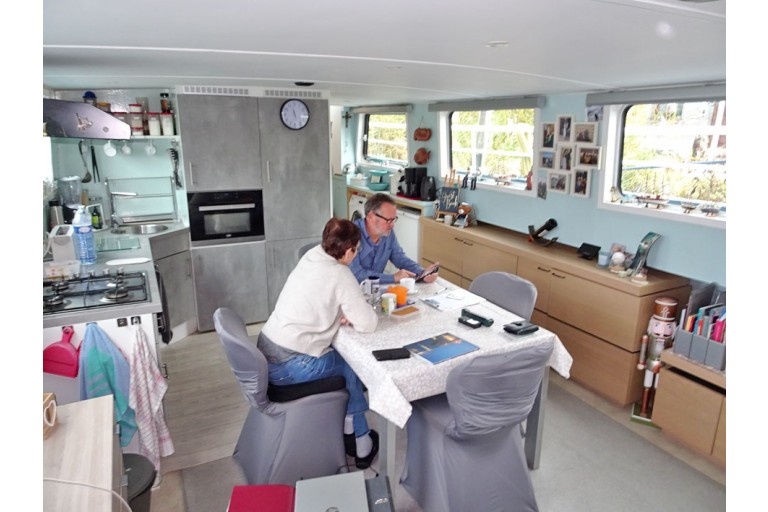 Luxe Motor 26.25 met UBC