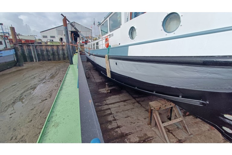 Luxe Motor 26.25 met UBC