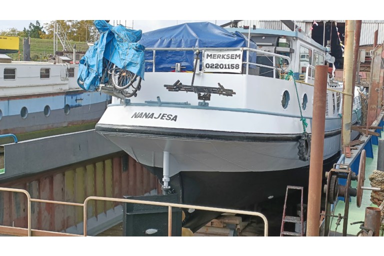 Luxe Motor 26.25 met UBC