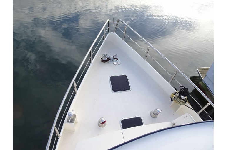 Yacht Chalutier 48, de mer