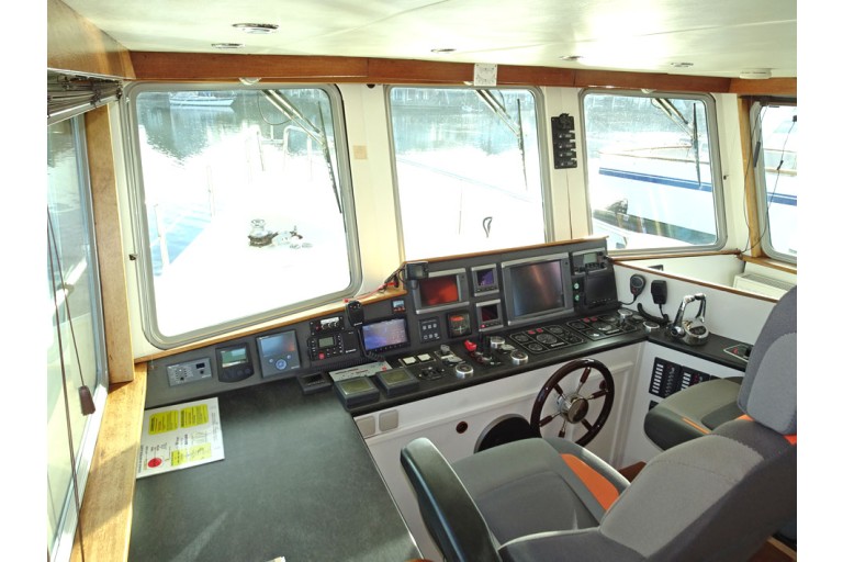 Yacht Chalutier 48, de mer