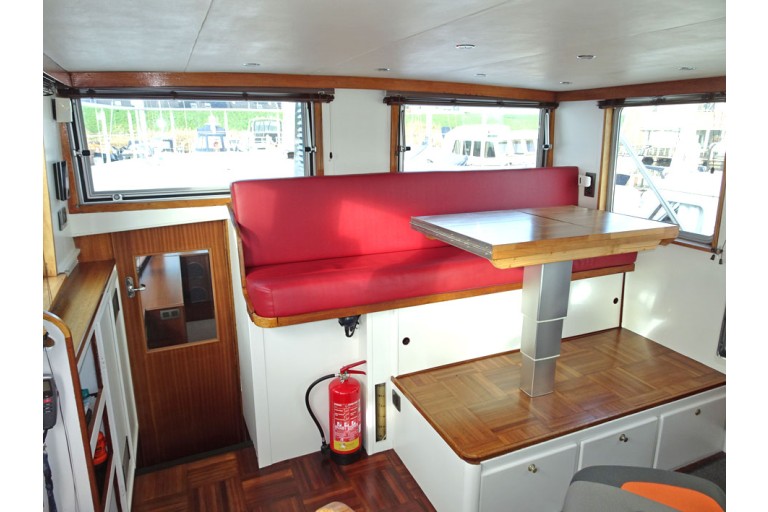 Yacht Chalutier 48, de mer