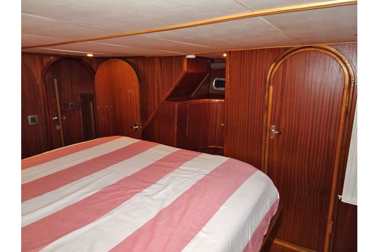 Yacht Chalutier 48, de mer