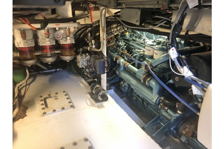 Yacht Chalutier 48, de mer