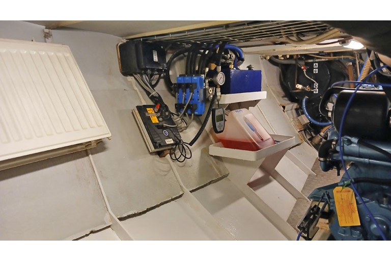 Yacht Chalutier 48, de mer