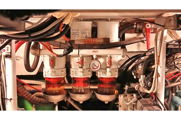 Yacht Chalutier 48, de mer