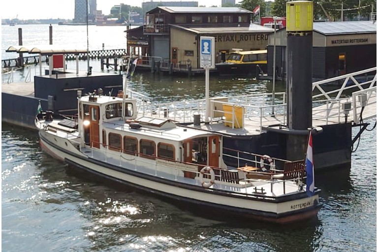 Peniche Hollandaise classique à passagers 12 personnes