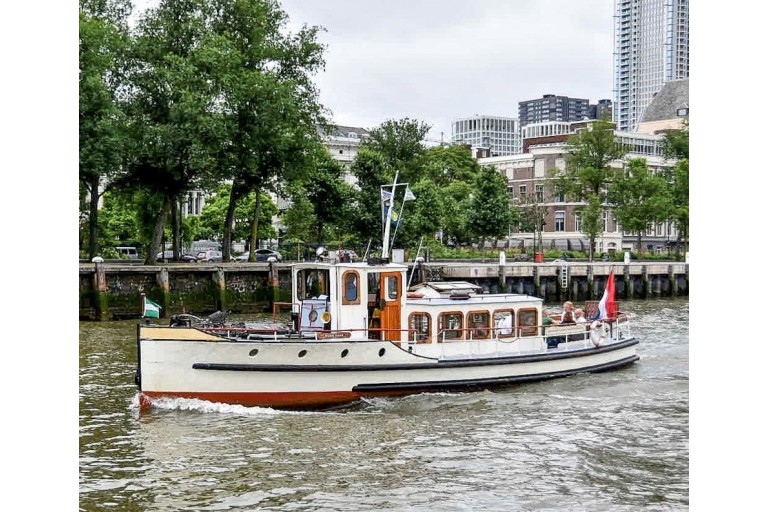 Peniche Hollandaise classique à passagers 12 personnes