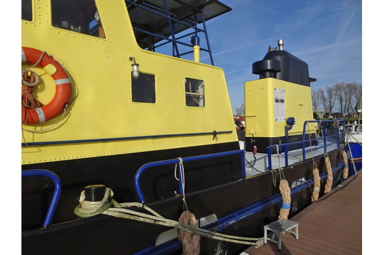 Former Waterway authorities / Sailing residential vessel 23.23, ES-TRIN Rhine certified