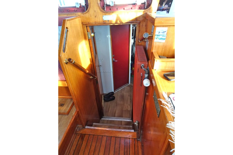 Former Waterway authorities / Sailing residential vessel 23.23, ES-TRIN Rhine certified