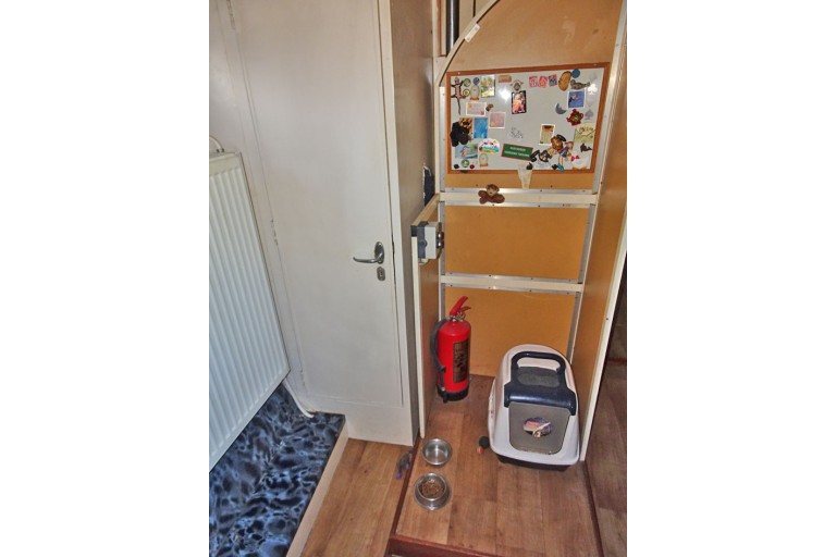 Former Waterway authorities / Sailing residential vessel 23.23, ES-TRIN Rhine certified