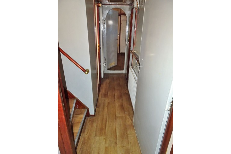 Former Waterway authorities / Sailing residential vessel 23.23, ES-TRIN Rhine certified