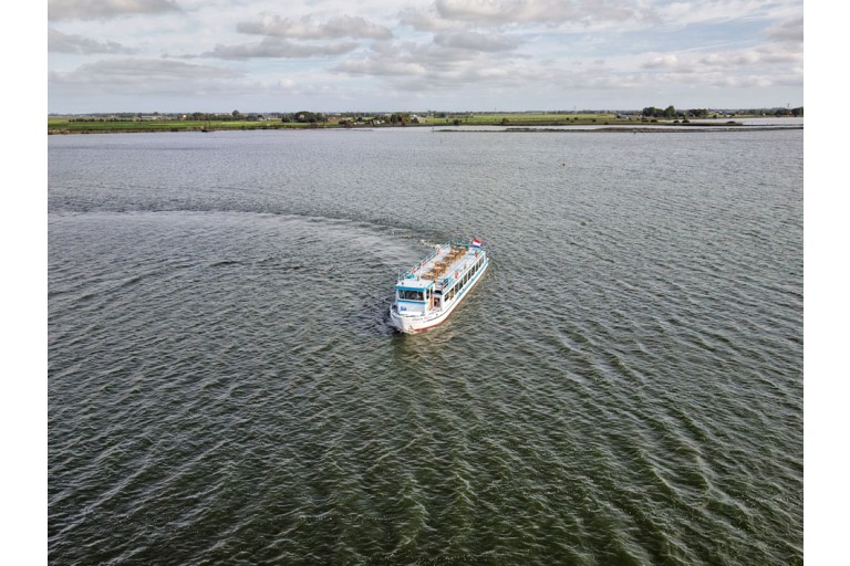 Hybride Rondvaartboot, 140 passagiers
