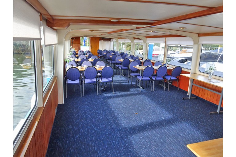 Hybride Rondvaartboot, 140 passagiers