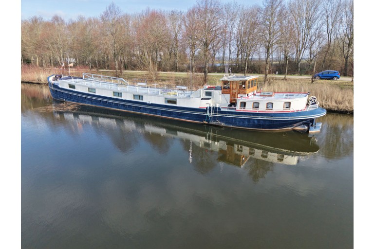 Luxe Motor 36.72, certifié ES-TRIN Rhine